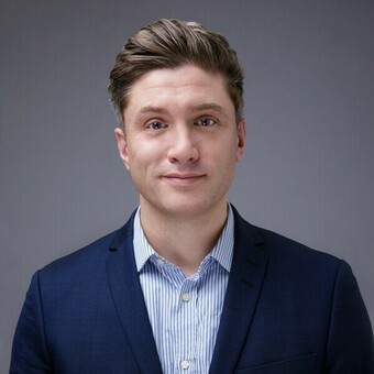 QS Quacquarelli Symonds.